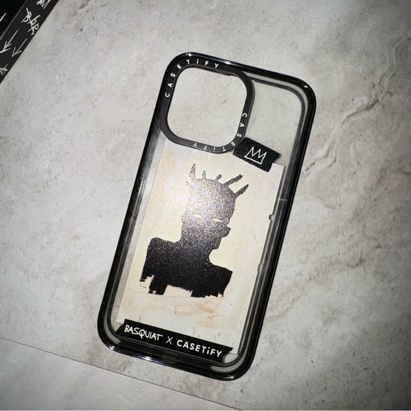 CASETIFY X BASQUIAT SELF PORTRAIT IPHONE 13 PRO CASE - Picture 5 of 10